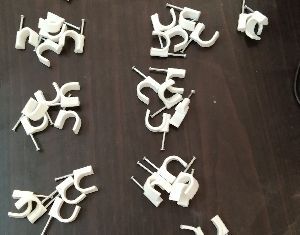 nail-cable-clips